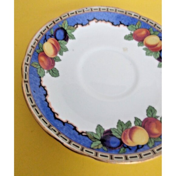 Vintage Ye Olde English Fruit Tea Cup and Saucer Staffordshire Bone China 1920's - Picture 9 of 11